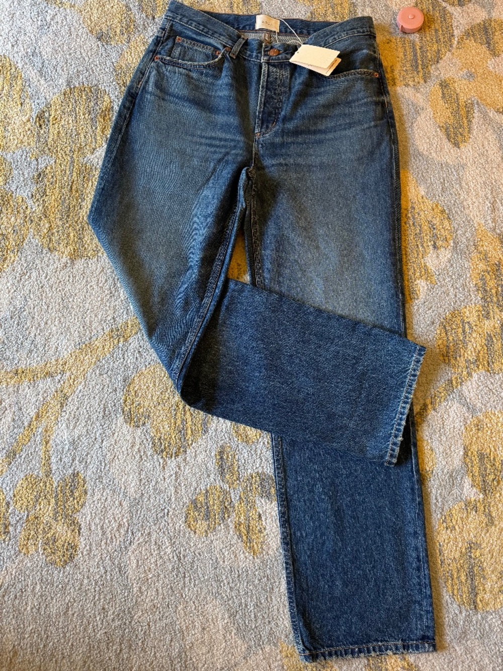 NWT! Dôen Leone Jeans - Size 30 - In Villefort Wash